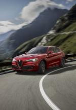 Alfa Romeo Stelvio Quadrifoglio 2017 года (NA)